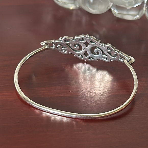 Retired James Avery Sorrento Hook On Bracelet Bangle - Picture 4 of 12